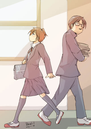 廊下ですれ違うマキタとハセガワ